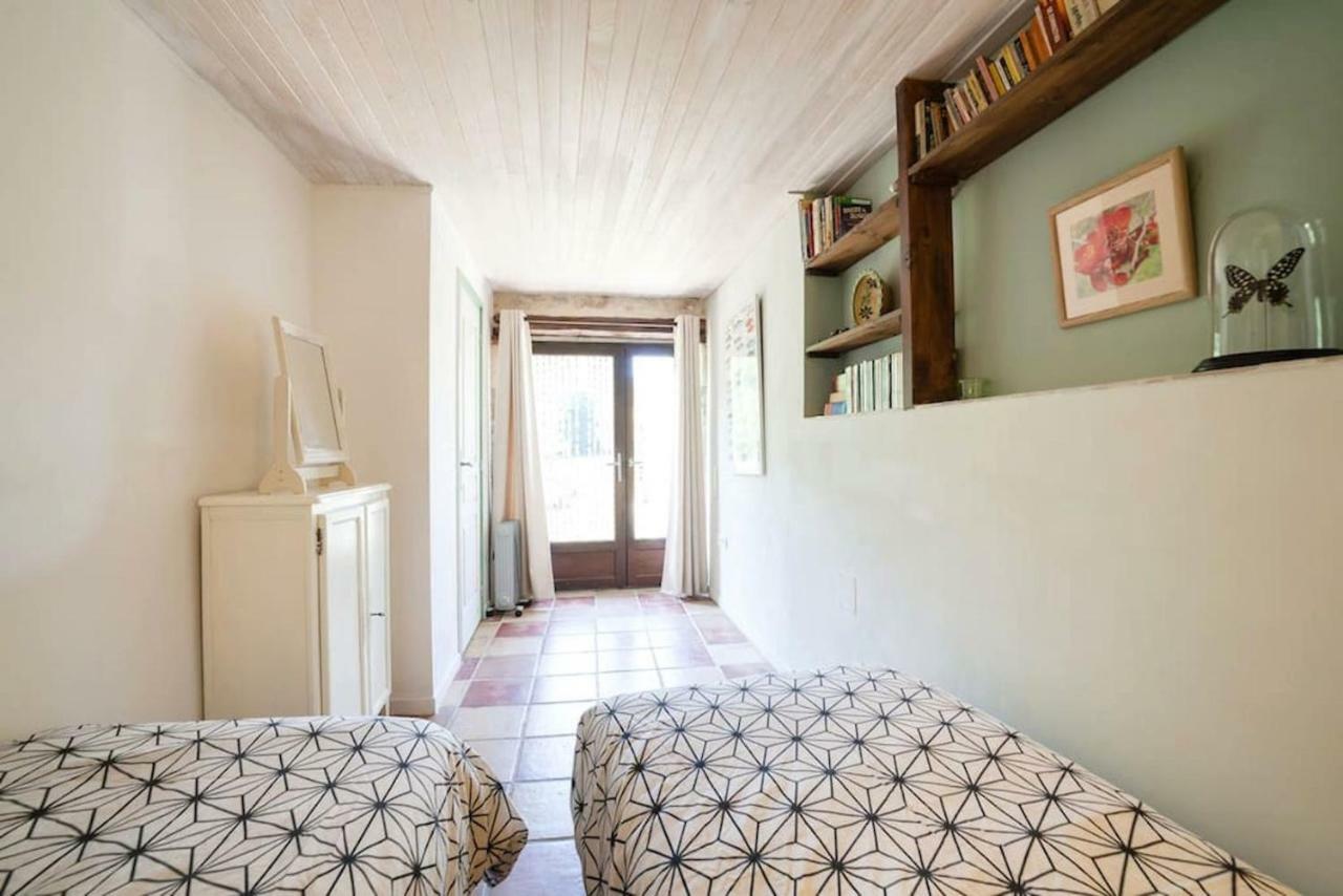 Les Pieds dans l'eau, Gîte la Source Lachapelle-Auzac Extérieur photo
